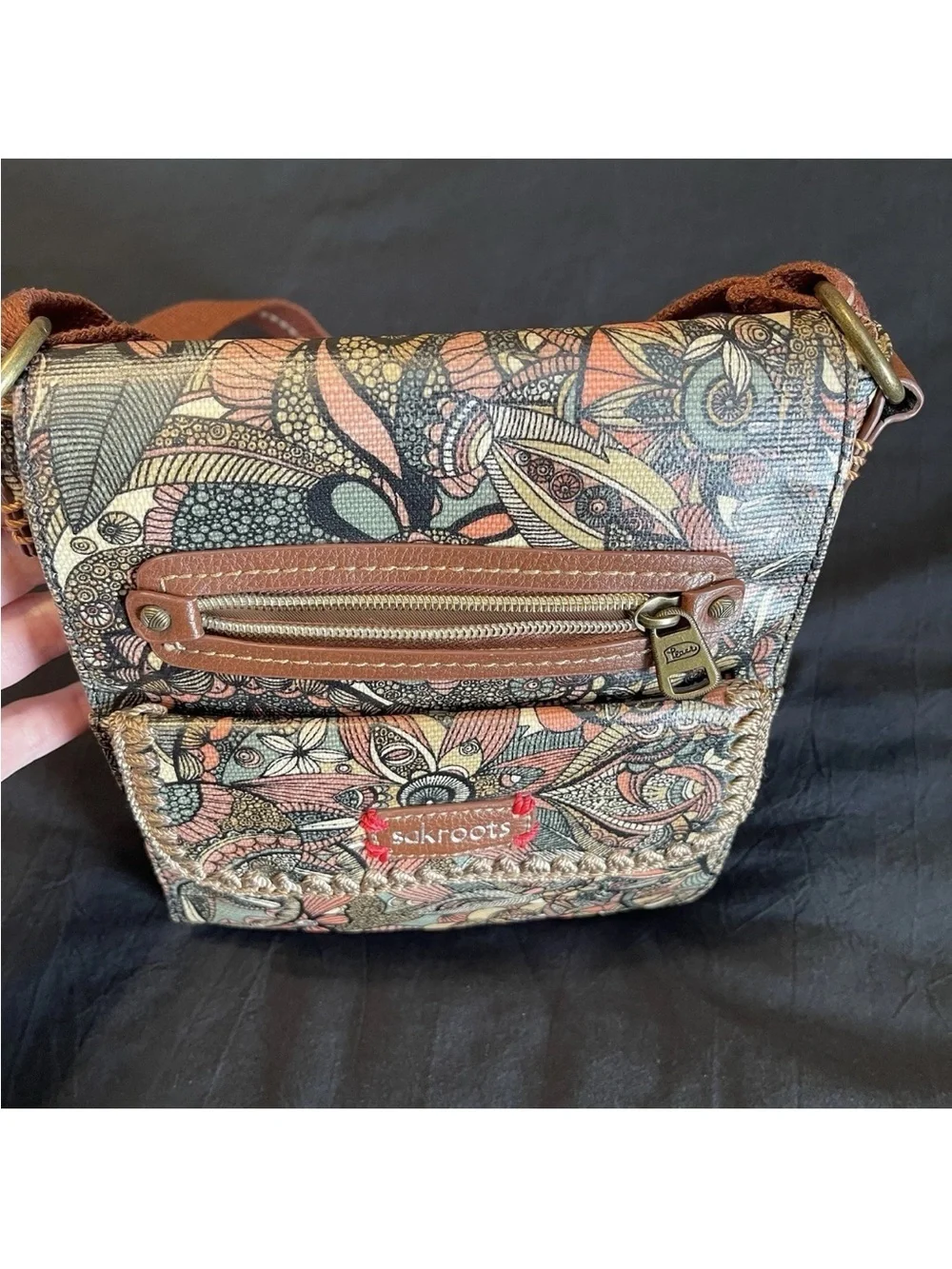 Sakroots Crossbody Purse Handbag Flap Messenger Tote Zip ID Card Bag Bird Peace